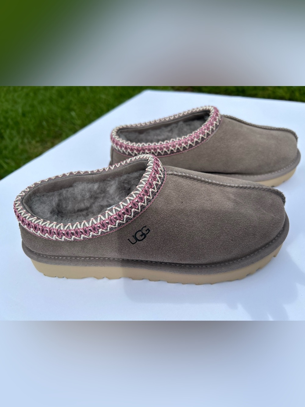 NWT🌷UGG Women Tazmen II Datk Grey Suede Clog Slippers (almost SOLD OUT!)
